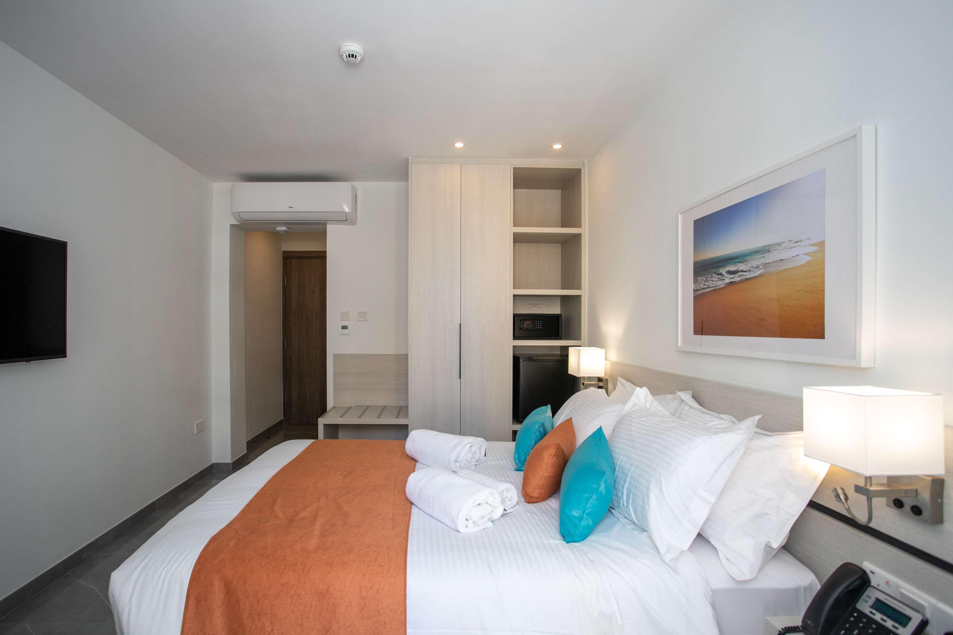 לרנקה Best Western Plus Larco Hotel מראה חיצוני תמונה