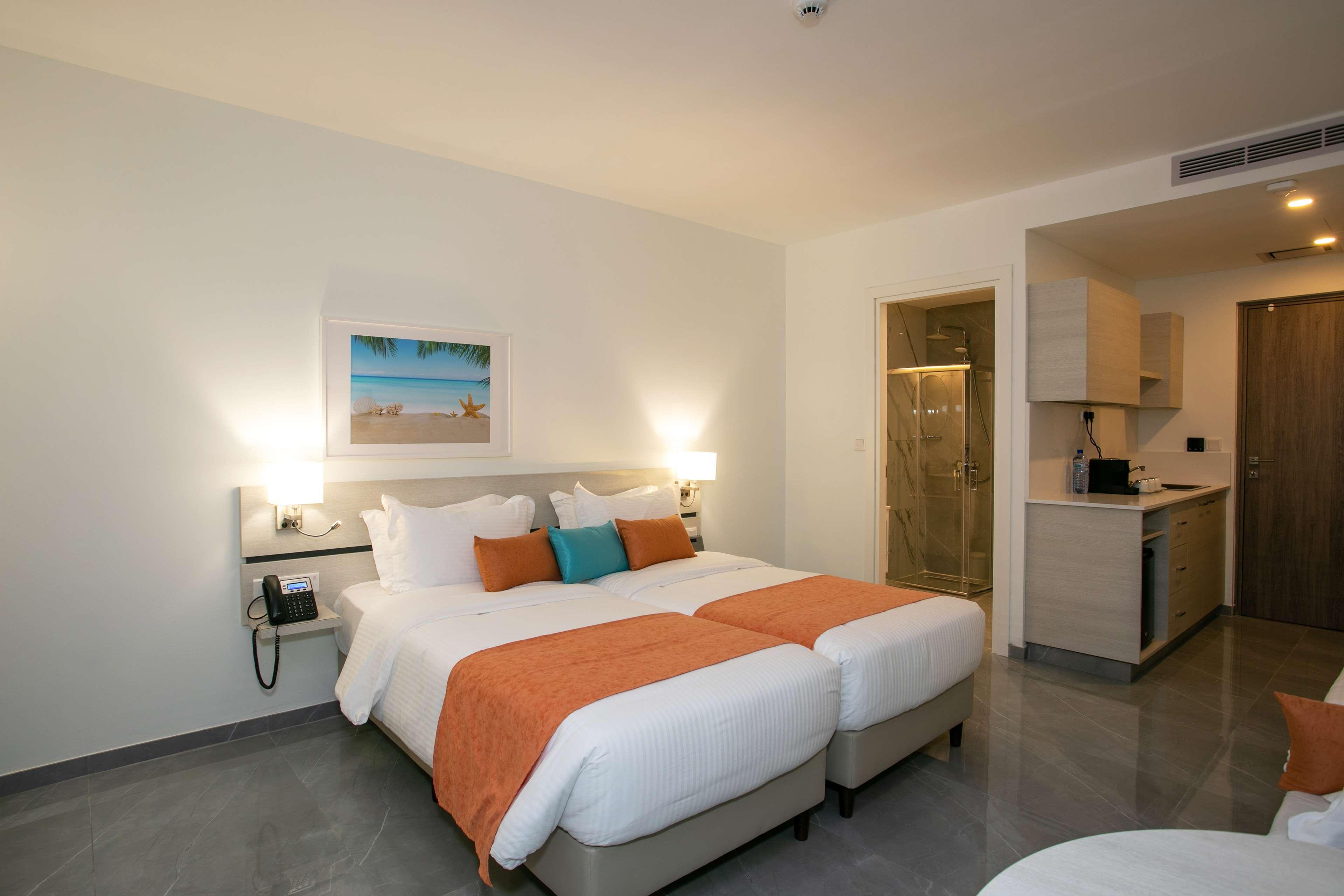 לרנקה Best Western Plus Larco Hotel מראה חיצוני תמונה